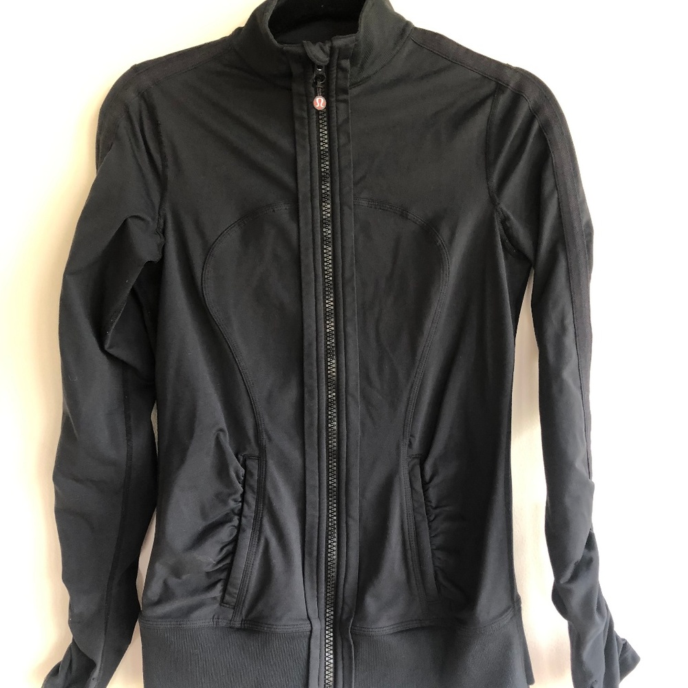 Lululemon Size 6, Black Jacket